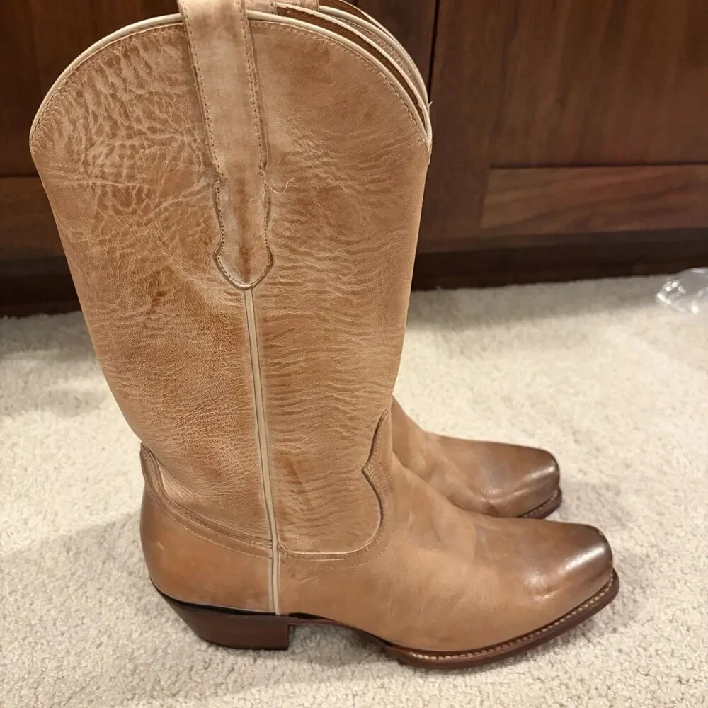 EUC Cleo + Wolf Women's Ivy Western Boot BCWSP22L1 Tan Sz 9.5 Cowgirl Rodeo